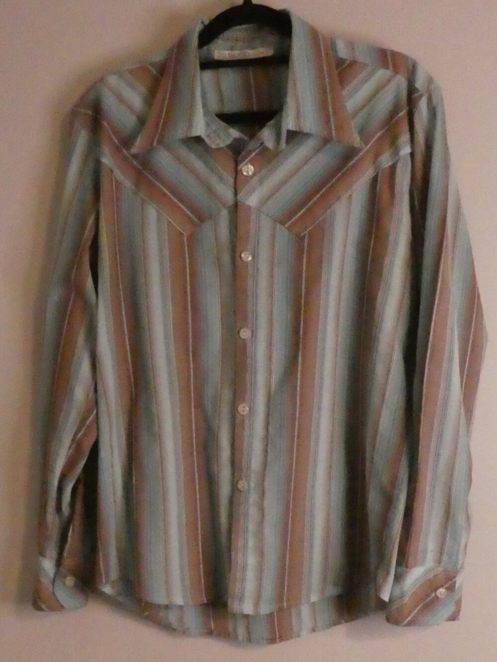 JO VANIO Vintage Western Striped Button Down Shirt - P2P 19.5" measured